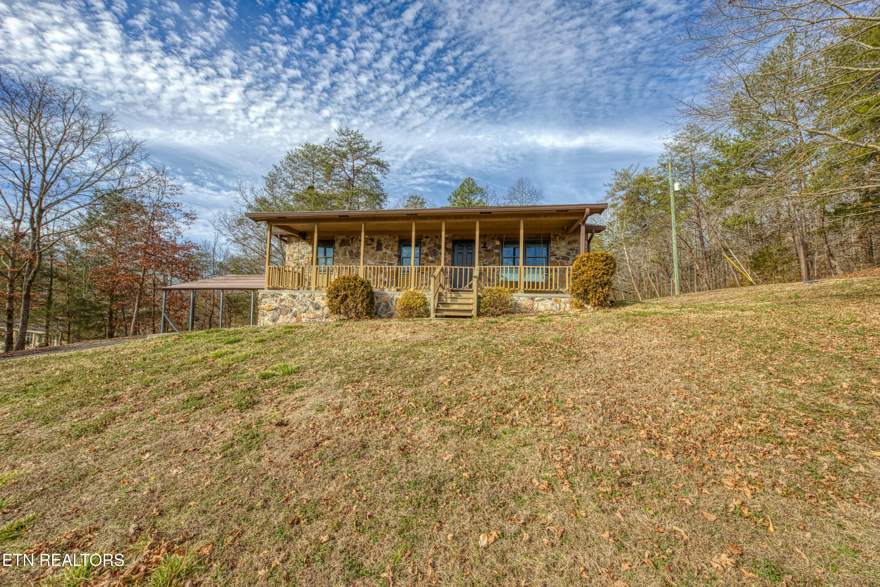215 Jamie Street Maynardville, TN 37807 - Photo 1 of 33 0H3A0943_4