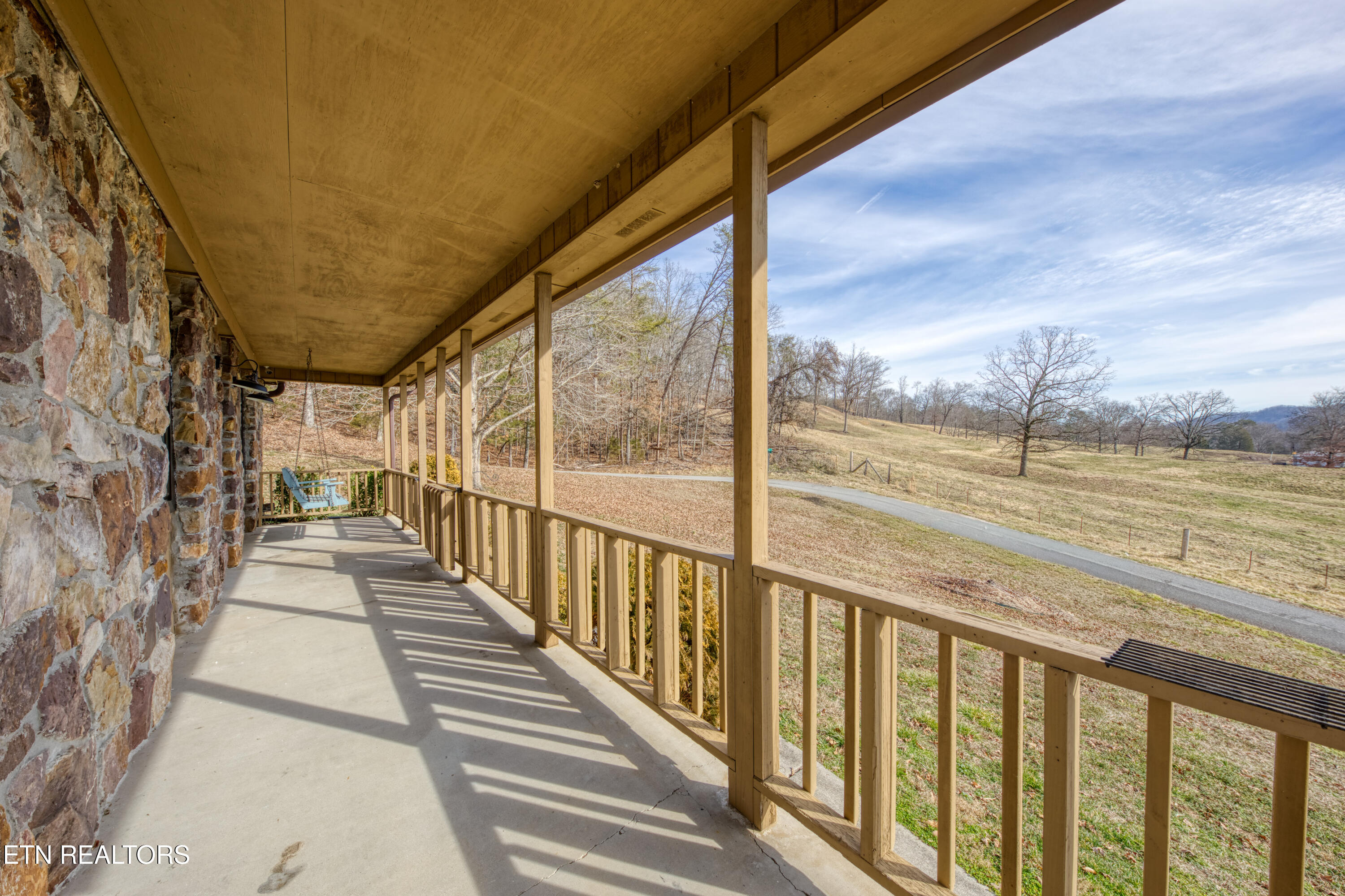 215 Jamie Street Maynardville, TN 37807 - Photo 14 of 33 0H3A0974_16