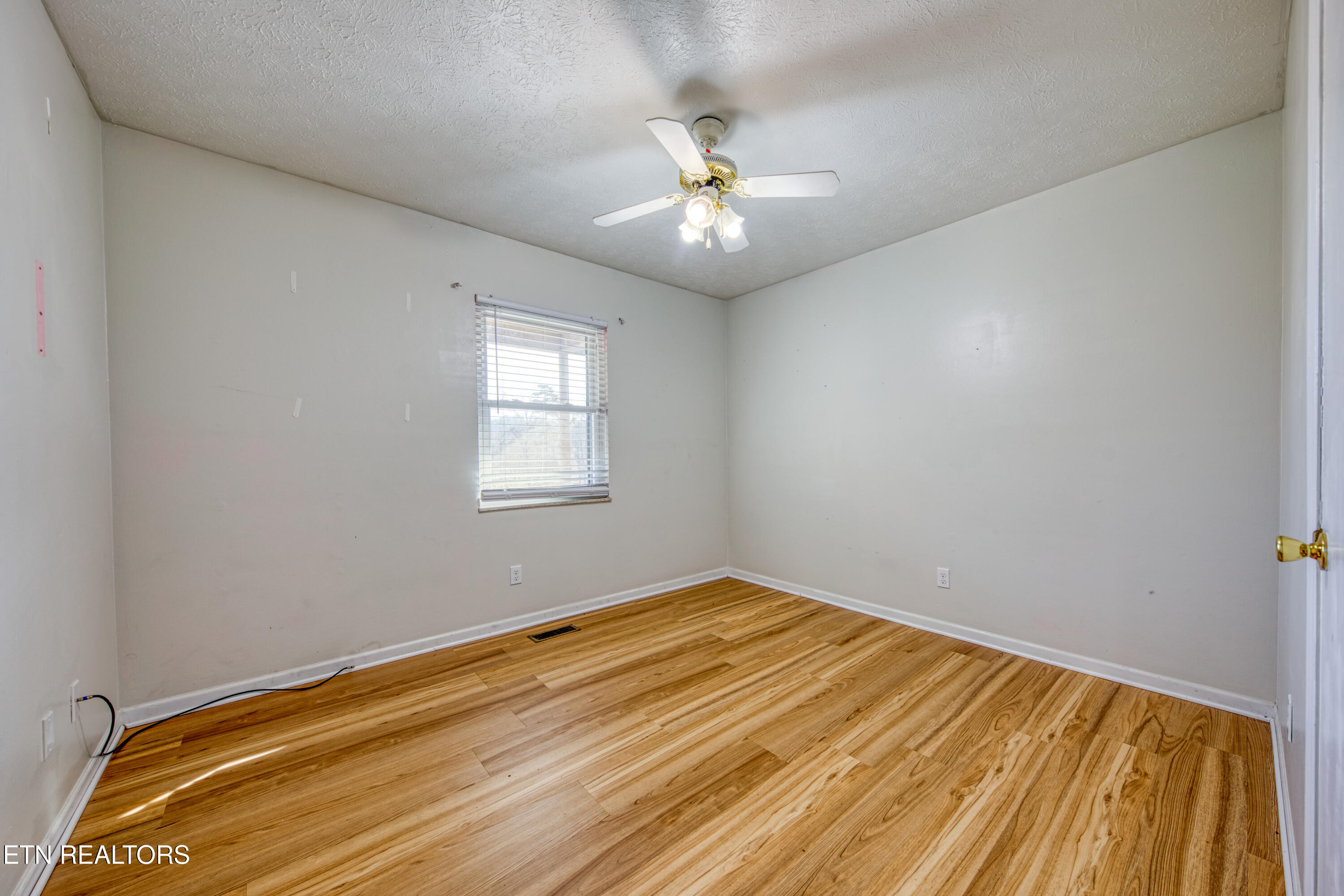 215 Jamie Street Maynardville, TN 37807 - Photo 25 of 33 0H3A1017_28