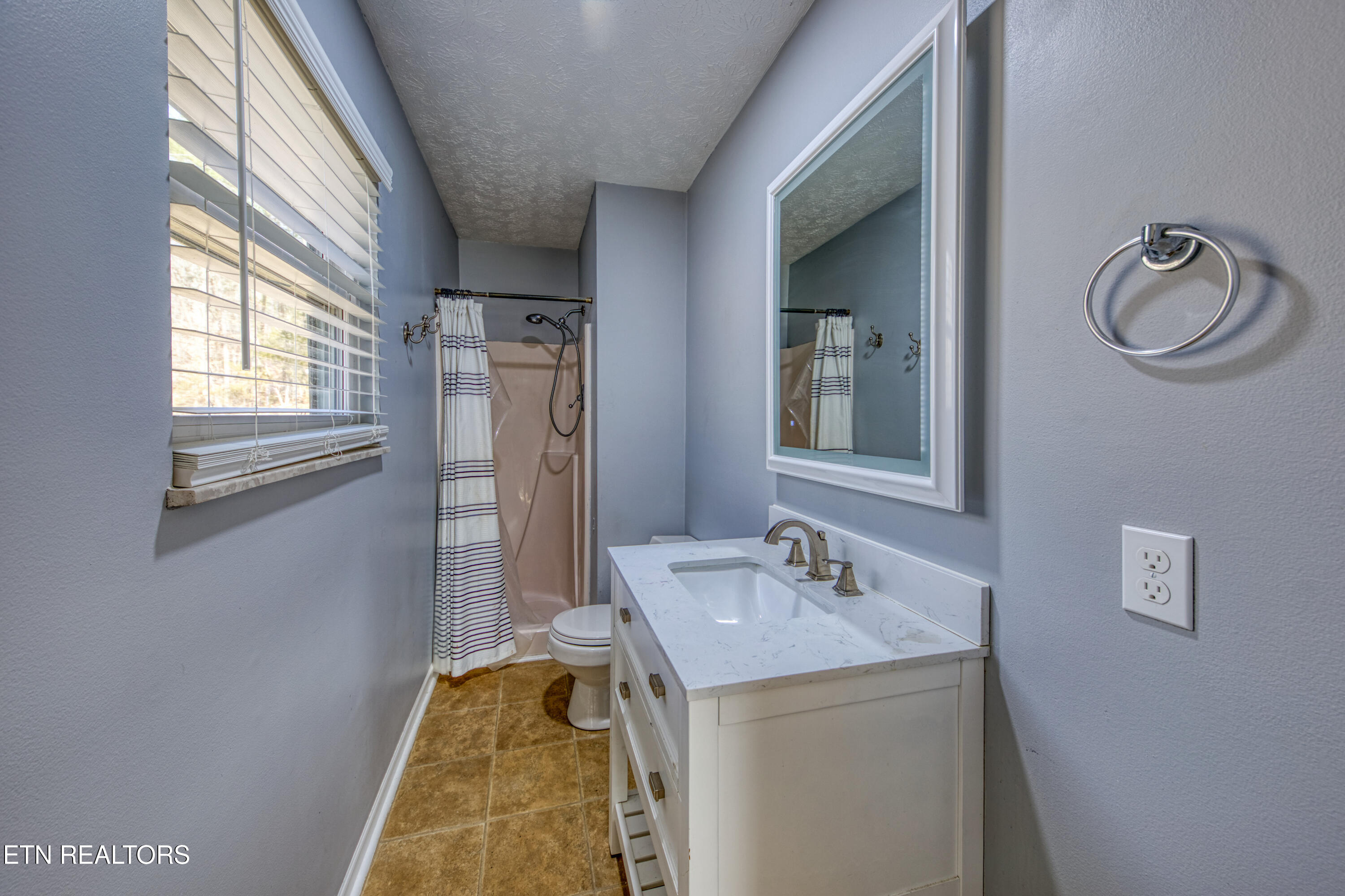 215 Jamie Street Maynardville, TN 37807 - Photo 28 of 33 0H3A1014_27