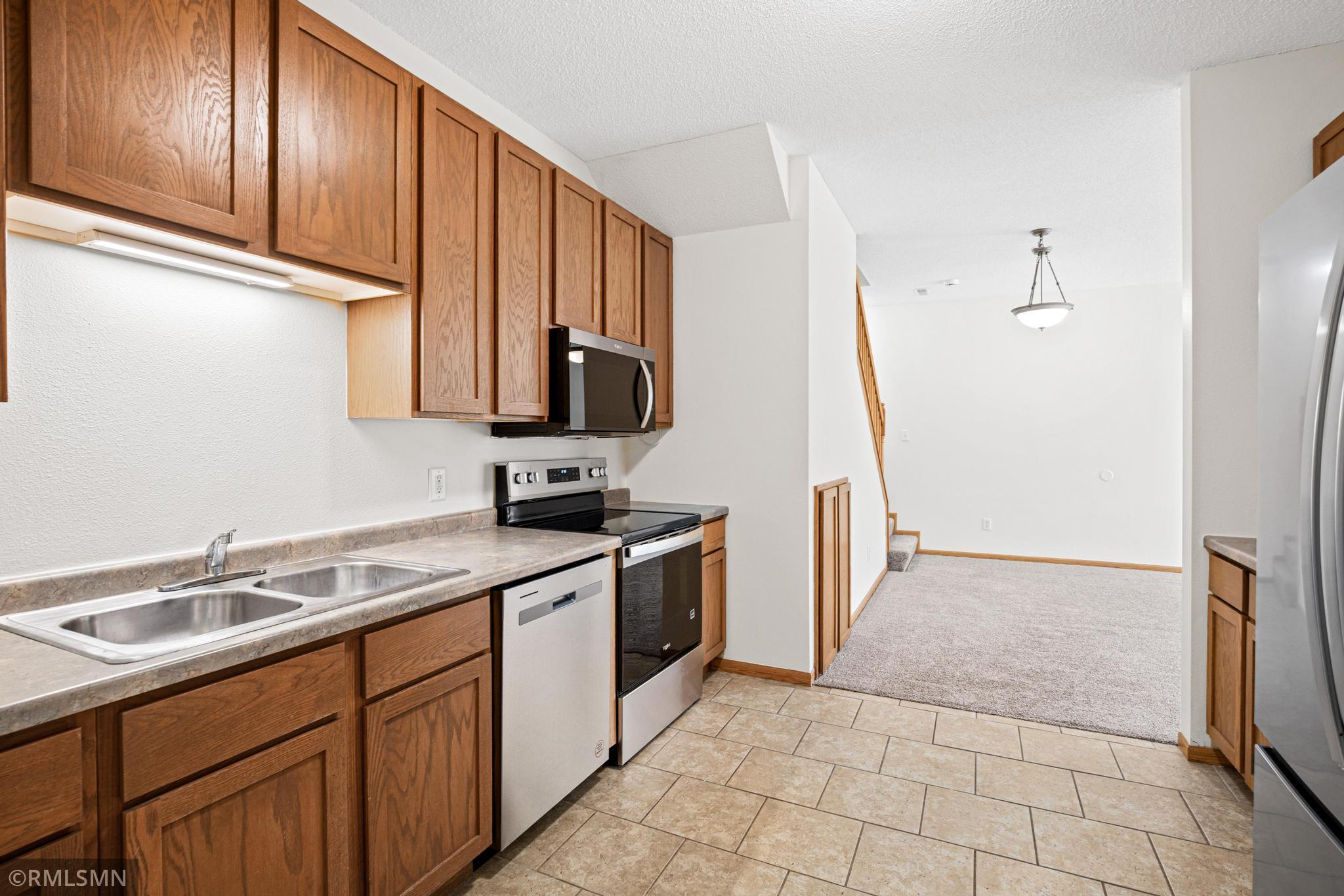 162 Bridgewater Trail Hudson, WI 54016 - Photo 11 of 30