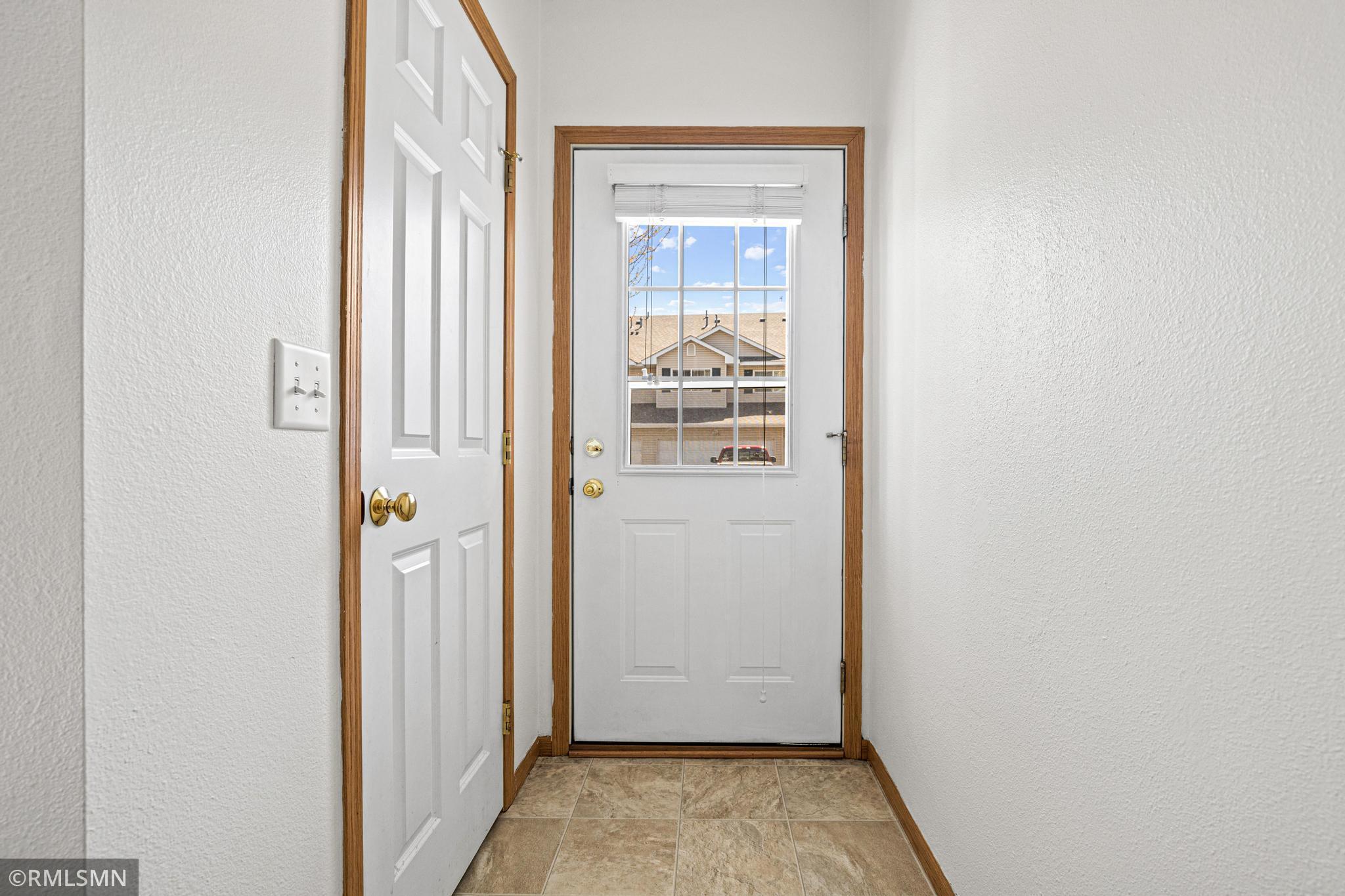 162 Bridgewater Trail Hudson, WI 54016 - Photo 5 of 30