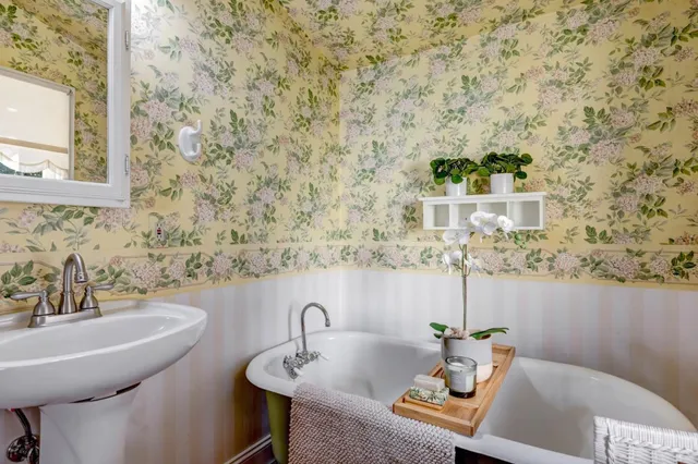 $1,725,000 | 179 Pacific Avenue, Pacific Grove, CA 93950