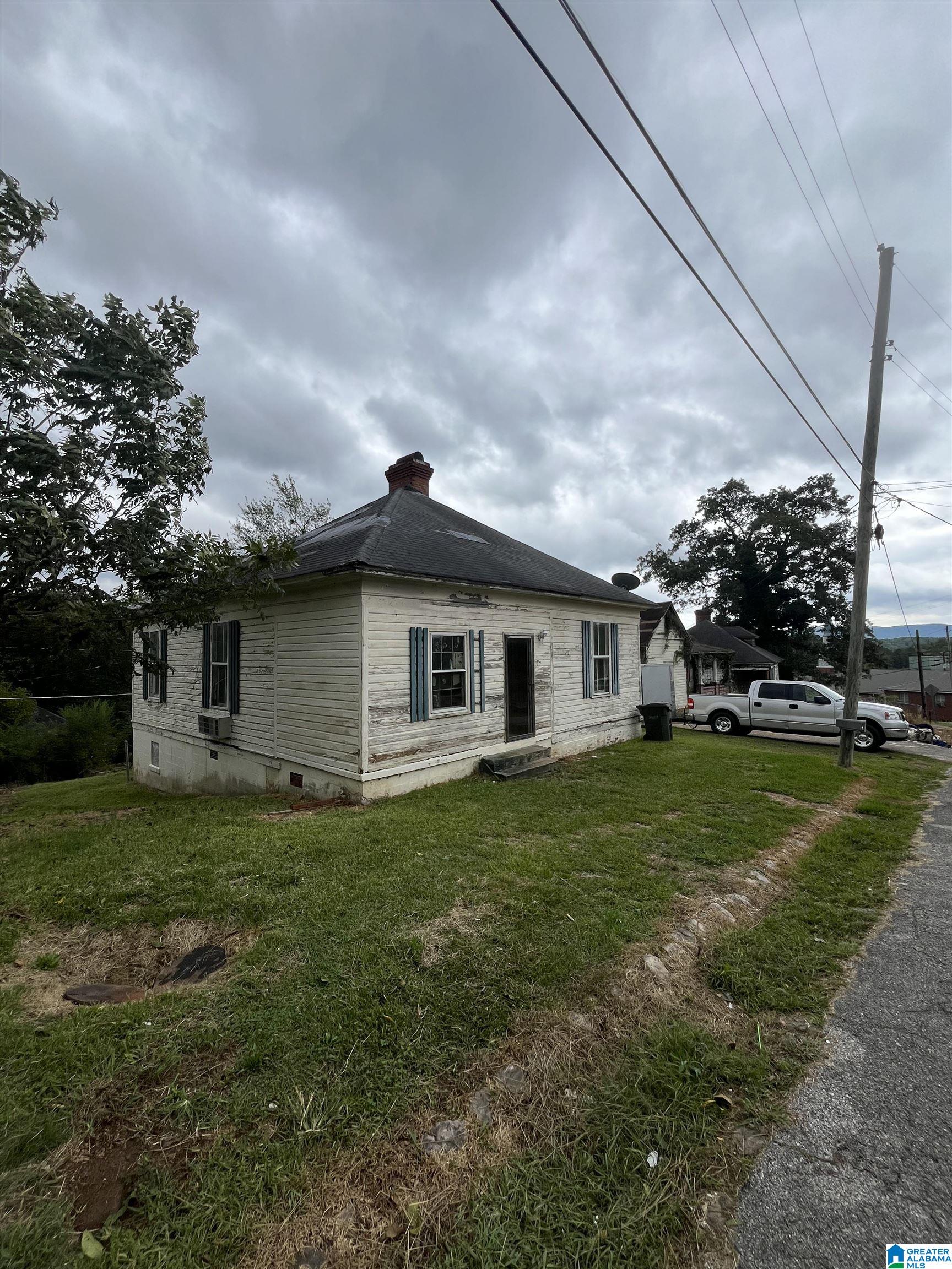 6 Twine Street Anniston, AL 36201 - Photo 2 of 19