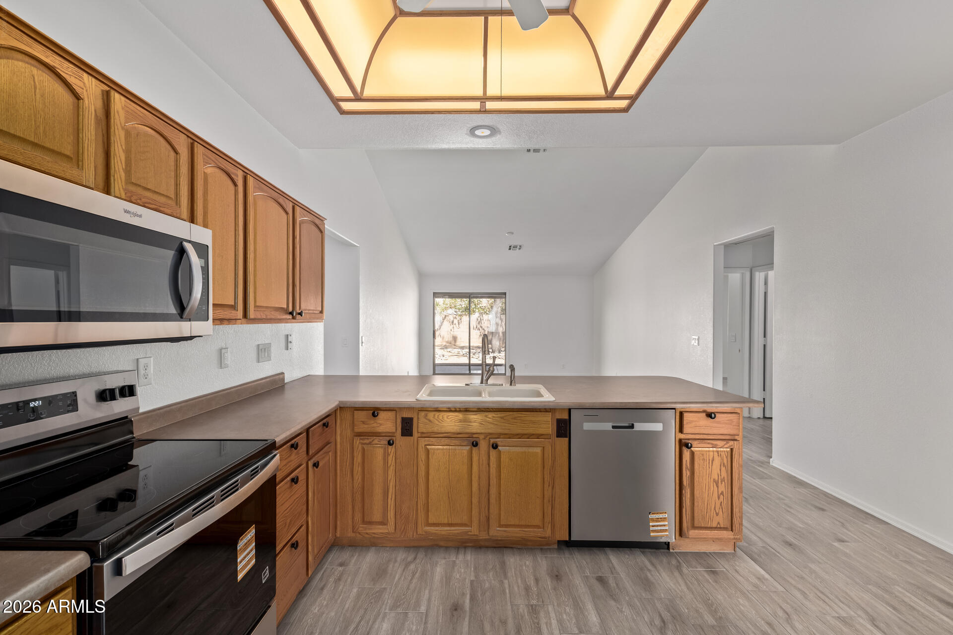 10304 West Windsor Boulevard Glendale, AZ 85307 - Photo 15 of 32 15 - Windsor