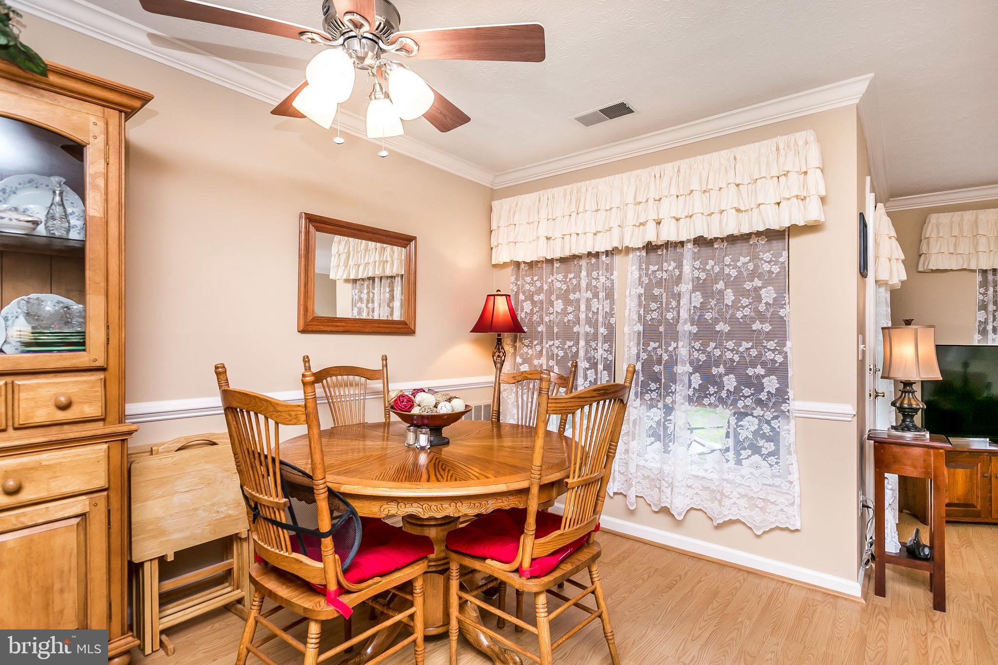 9600 Haven Farm Road, Unit B Perry Hall, MD 21128 - Photo 7 of 29 DINING ROOM