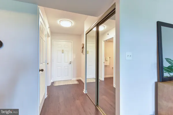 $2,250 | 2151 Jamieson Avenue, Unit 1011, Alexandria, VA 22314