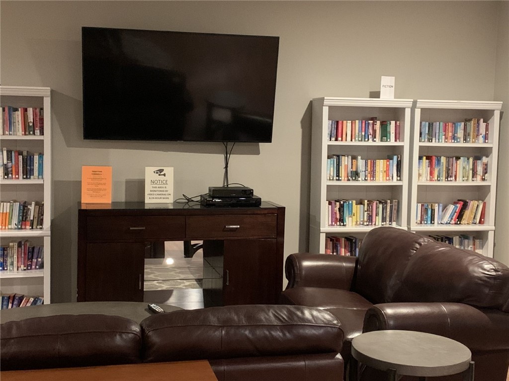 1012 Williamsburg Circle Warwick, RI 02886 - Photo 21 of 21