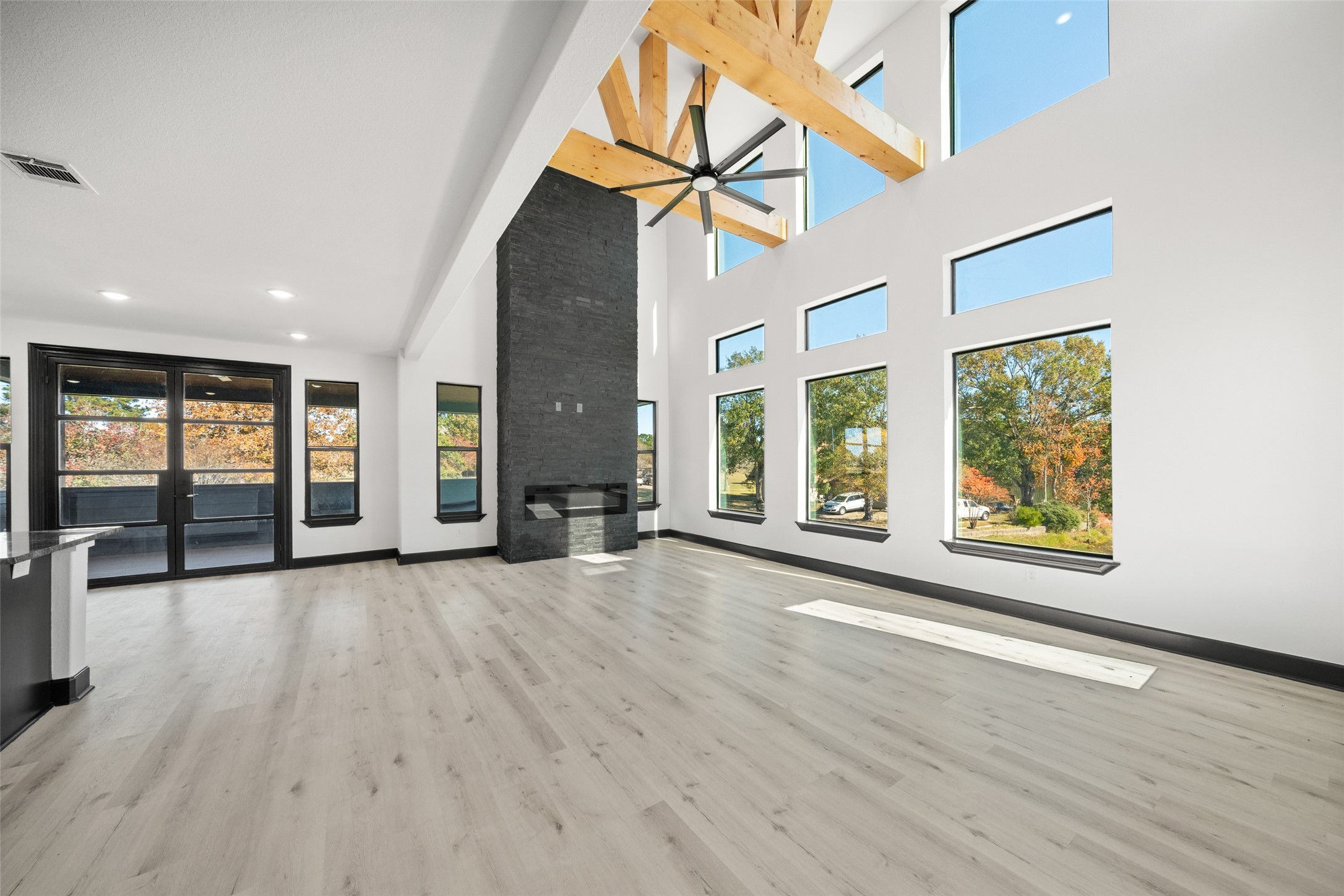 42 Candlestick Drive Trinity, TX 75862 - Photo 5 of 40