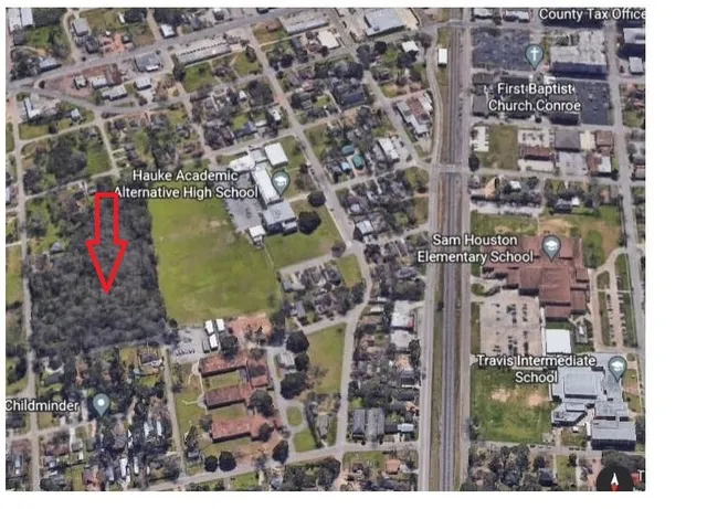 $575,000 | 705 North 6th Street, Conroe, TX 77301