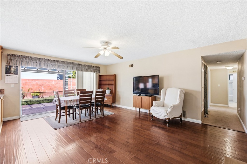 2253 Grafton Street Simi Valley, CA 93063 - Photo 8 of 30