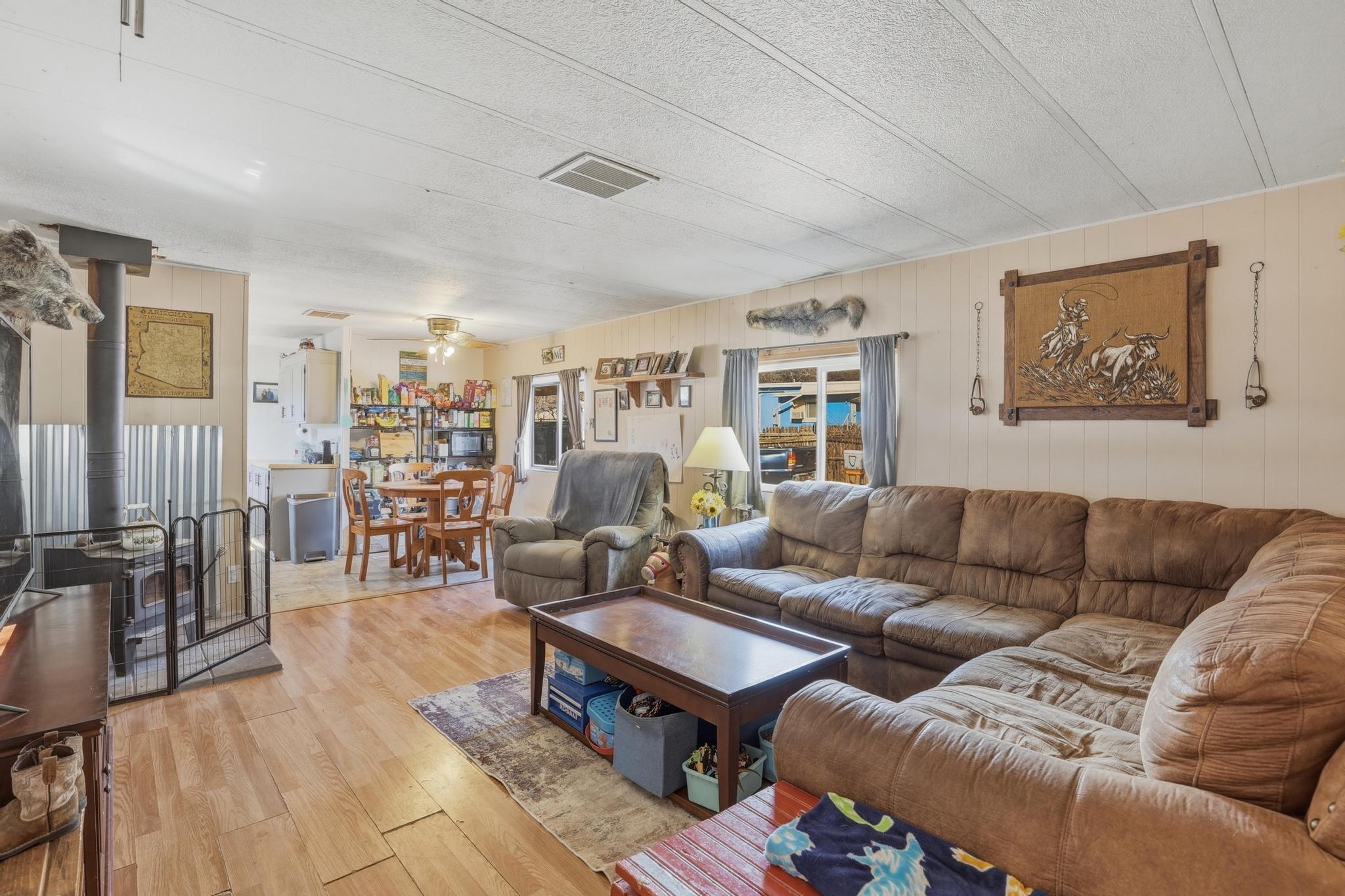 451 South Valley View Payson, AZ 85541 - Photo 4 of 21 Living Room