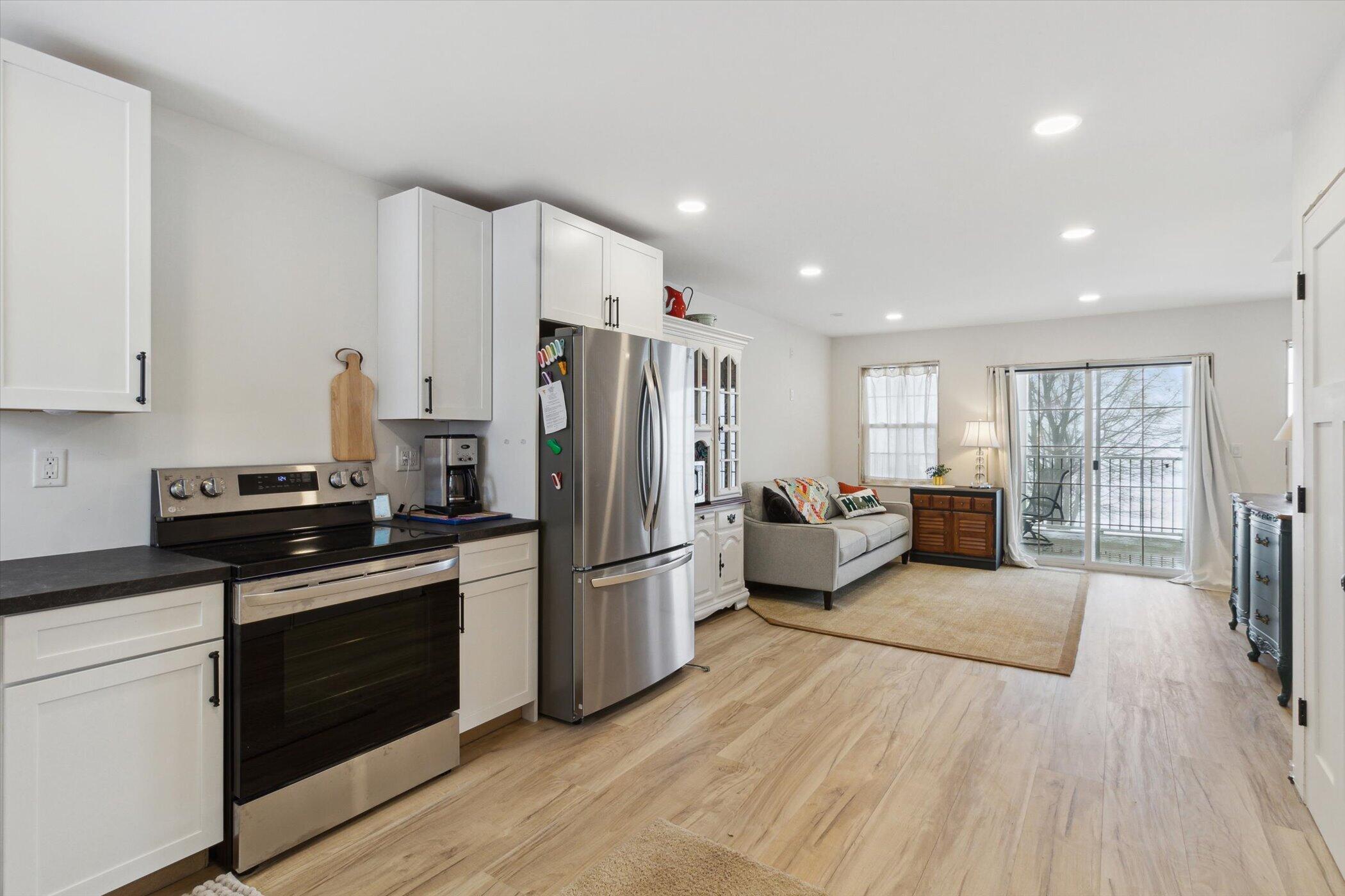 10606 Lake Street Rodney, MI 49342 - Photo 12 of 81 08-10606-lake-st-Rodney-MI-49342-WindowS