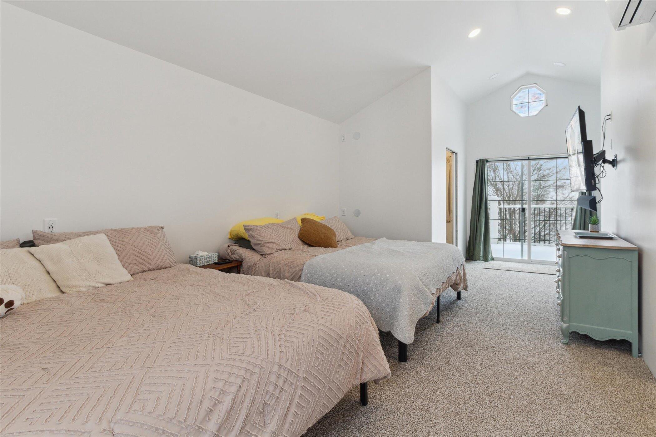 10606 Lake Street Rodney, MI 49342 - Photo 22 of 81 18-10606-lake-st-Rodney-MI-49342-WindowS