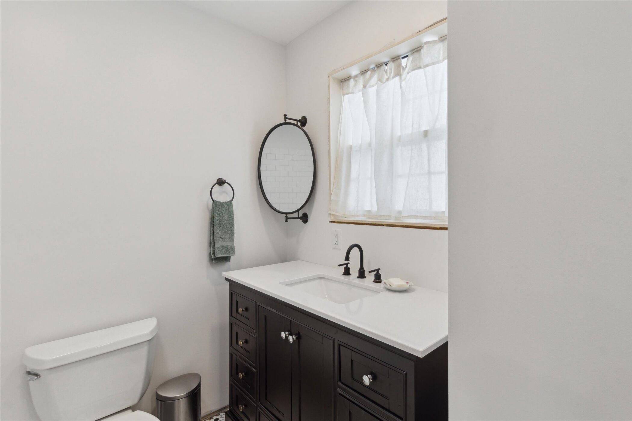 10606 Lake Street Rodney, MI 49342 - Photo 30 of 81 26-10606-lake-st-Rodney-MI-49342-WindowS