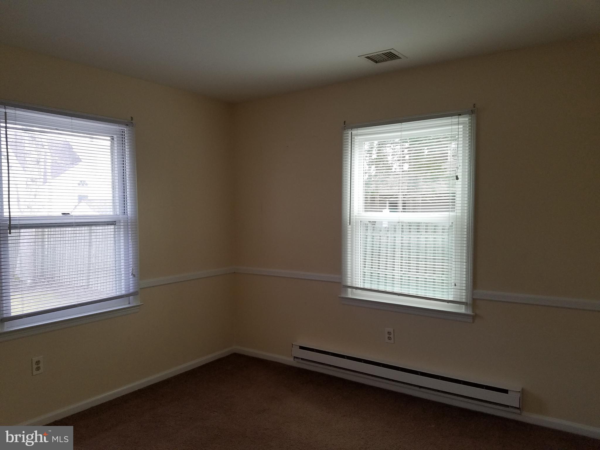 152 Topside Road Manahawkin, NJ 08050 - Photo 11 of 22