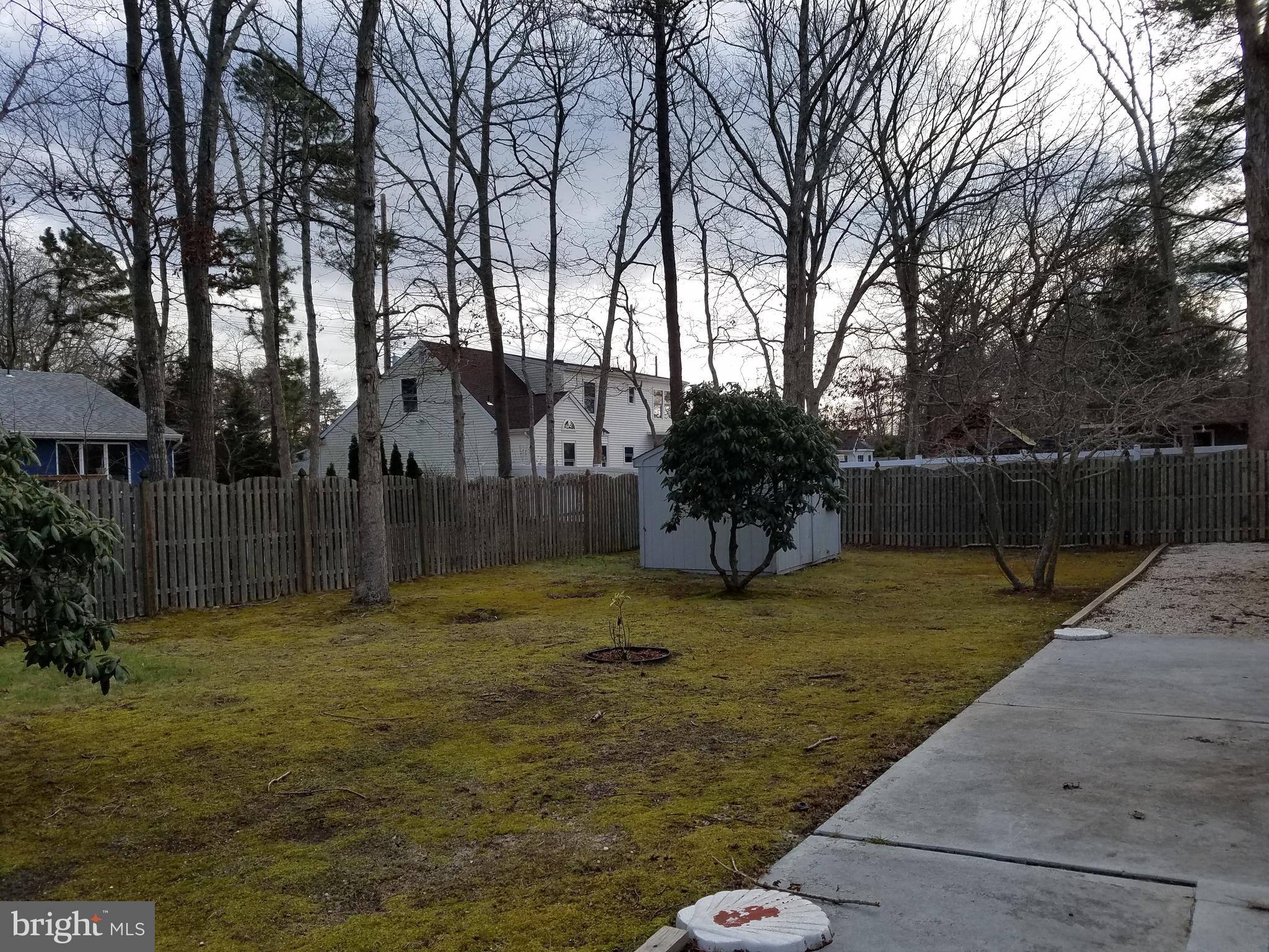 152 Topside Road Manahawkin, NJ 08050 - Photo 16 of 22