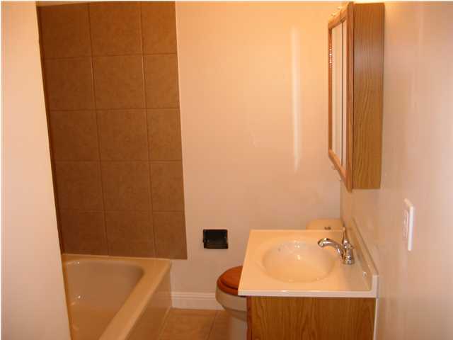 4304 Dover Road Louisville, KY 40216 - Photo 4 of 13 Additional Photo