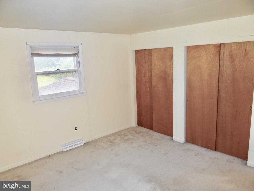 286 Ridge Road Browns Mills, NJ 08015 - Photo 11 of 31