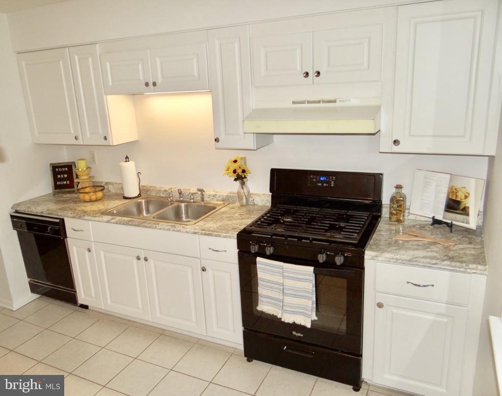 286 Ridge Road Browns Mills, NJ 08015 - Photo 6 of 31