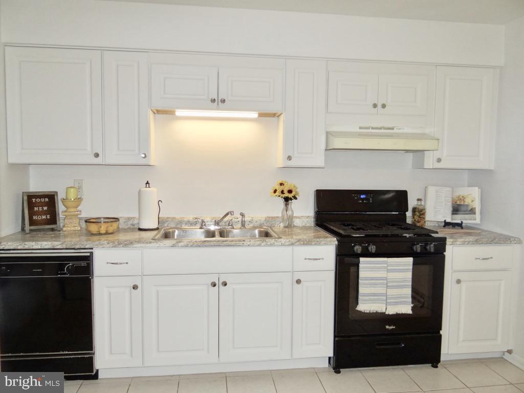 286 Ridge Road Browns Mills, NJ 08015 - Photo 7 of 31