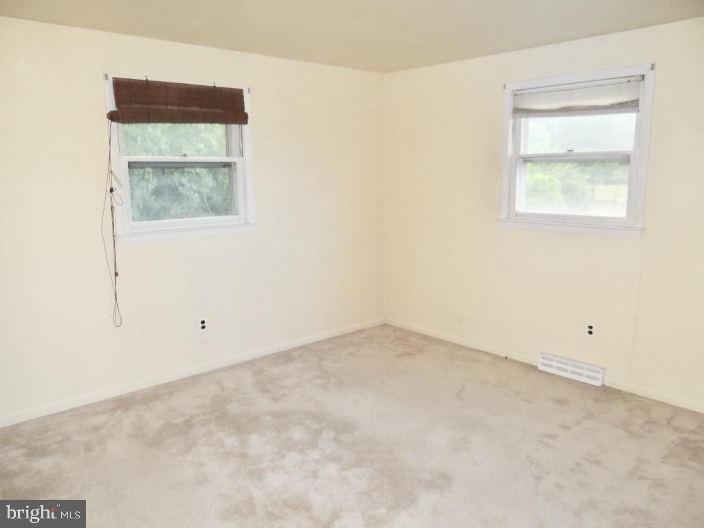 286 Ridge Road Browns Mills, NJ 08015 - Photo 10 of 31