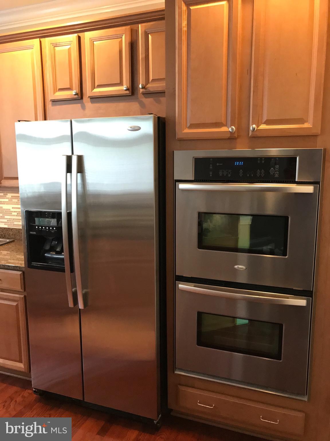 846 West Glebe Road Alexandria, VA 22305 - Photo 14 of 30 Stainless appliances