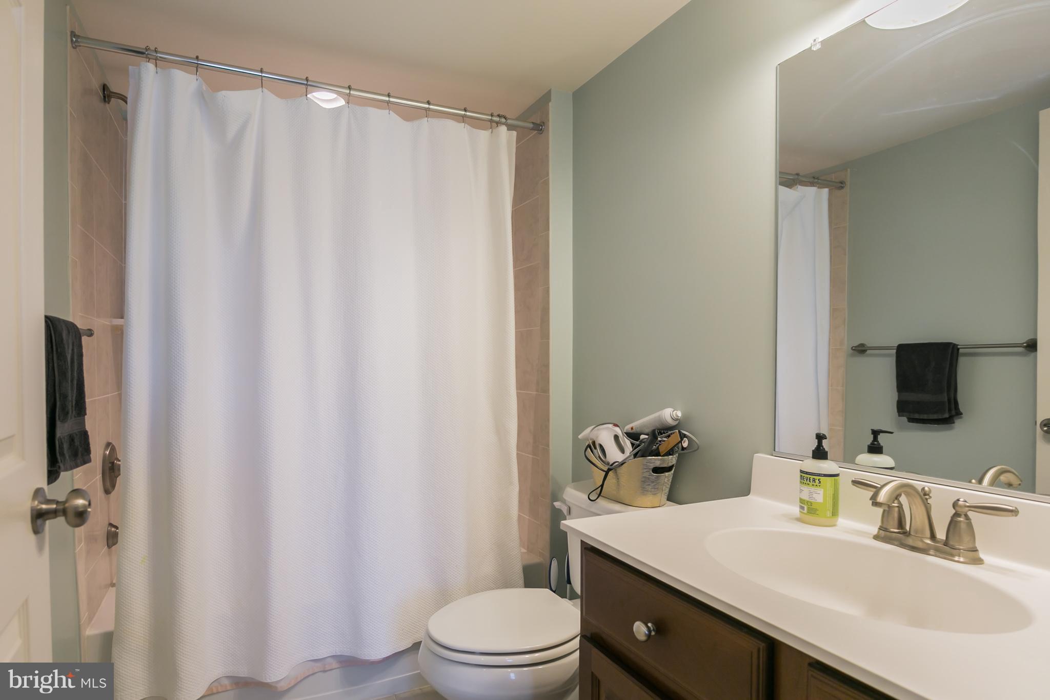 846 West Glebe Road Alexandria, VA 22305 - Photo 7 of 30 basement full bath