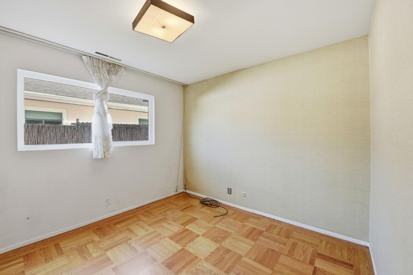 413 Whitehall Road Alameda, CA 94501 - Photo 16 of 38