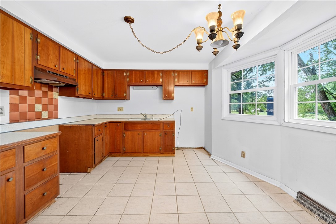 10 Indigo Path Clay, NY 13090 - Photo 15 of 48
