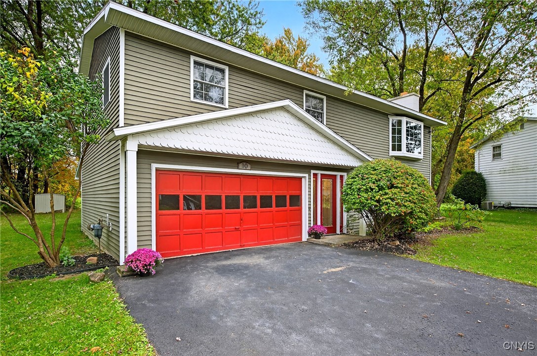 10 Indigo Path Clay, NY 13090 - Photo 3 of 48