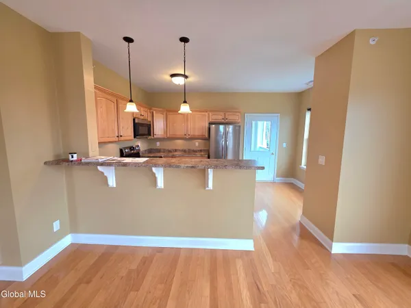 $285,000 | 208 N Ridge, Unit 208, Troy, NY 12182