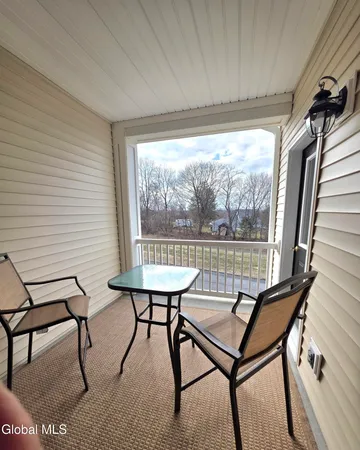 $285,000 | 208 N Ridge, Unit 208, Troy, NY 12182