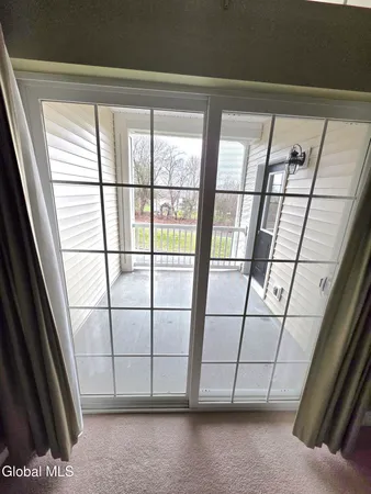$285,000 | 208 N Ridge, Unit 208, Troy, NY 12182
