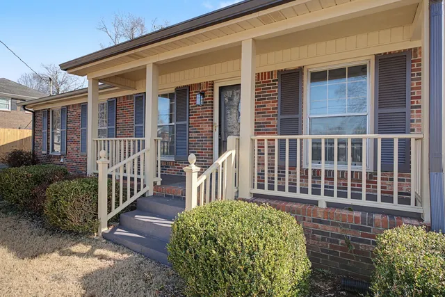 $389,900 | 832 Britton Avenue, Gallatin, TN 37066