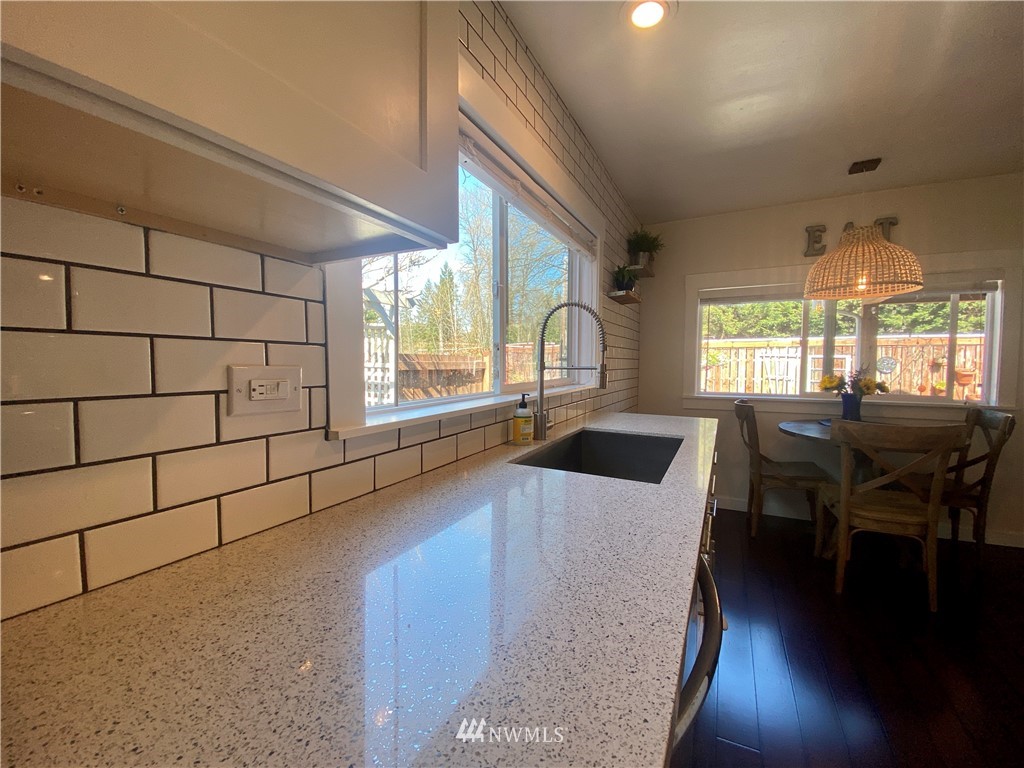 18255 Renton-Maple Valley Road Maple Valley, WA 98038 - Photo 15 of 38