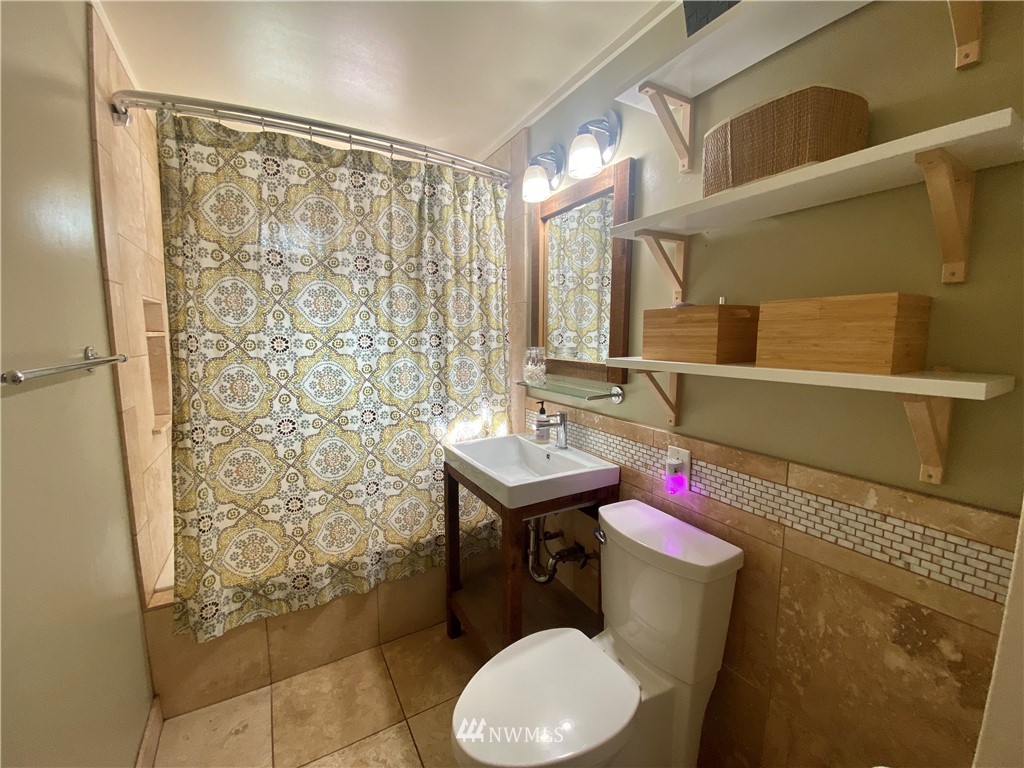 18255 Renton-Maple Valley Road Maple Valley, WA 98038 - Photo 16 of 38