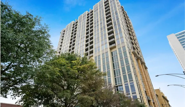 a view of a large multi story building