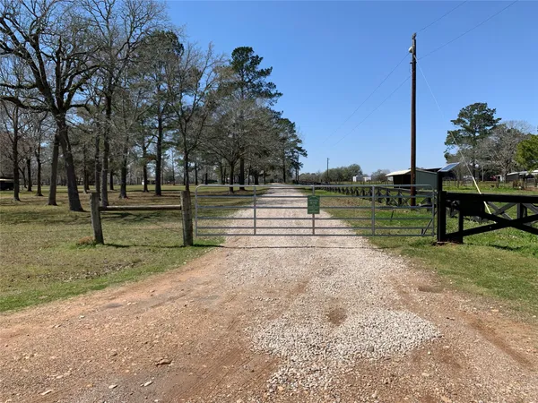 $1,575 | 29229 Sheffield Road, Waller, TX 77484