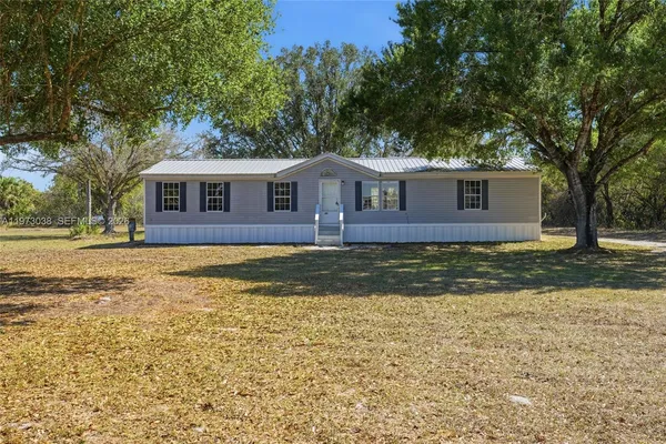 $269,900 | 1446 Seminole Avenue Southwest, LaBelle, FL 33935