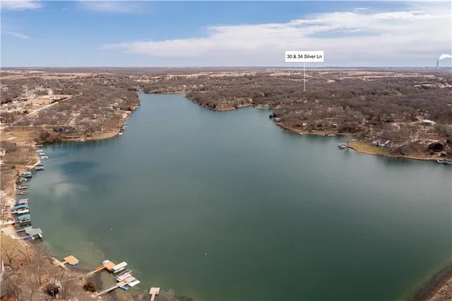 $325,000 | 30-34 Silver Lane, Linn Valley, KS 66040