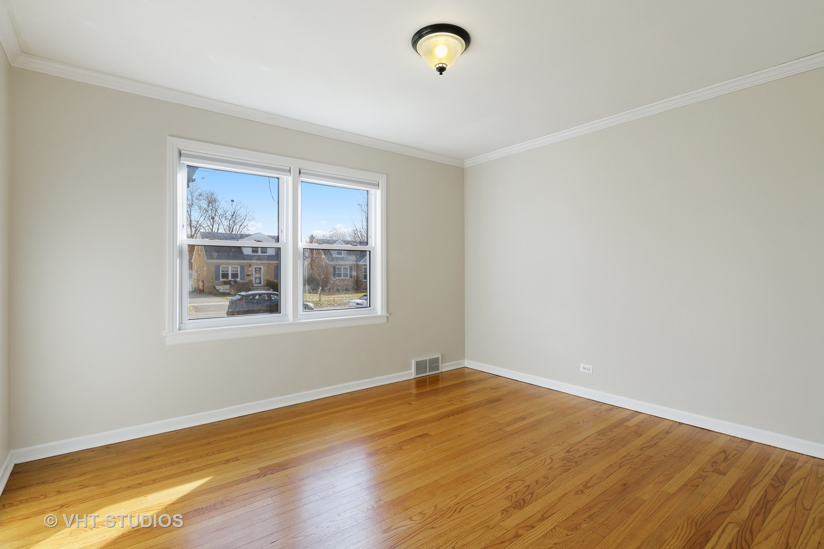 204 North Maple Street Mount Prospect, IL 60056 - Photo 6 of 16
