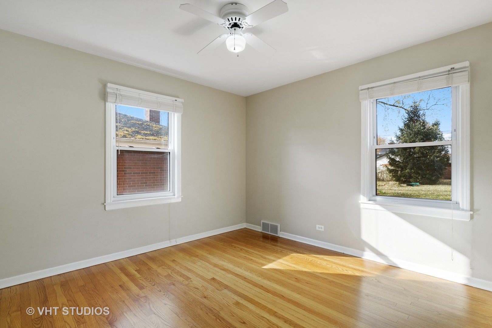 204 North Maple Street Mount Prospect, IL 60056 - Photo 7 of 16