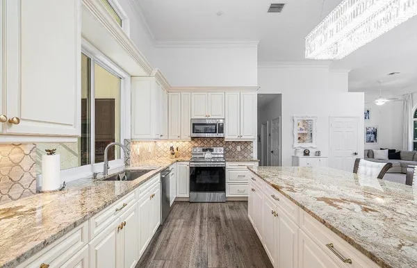 $3,000,000 | 11230 Alligator Trail, Wellington, FL 33449