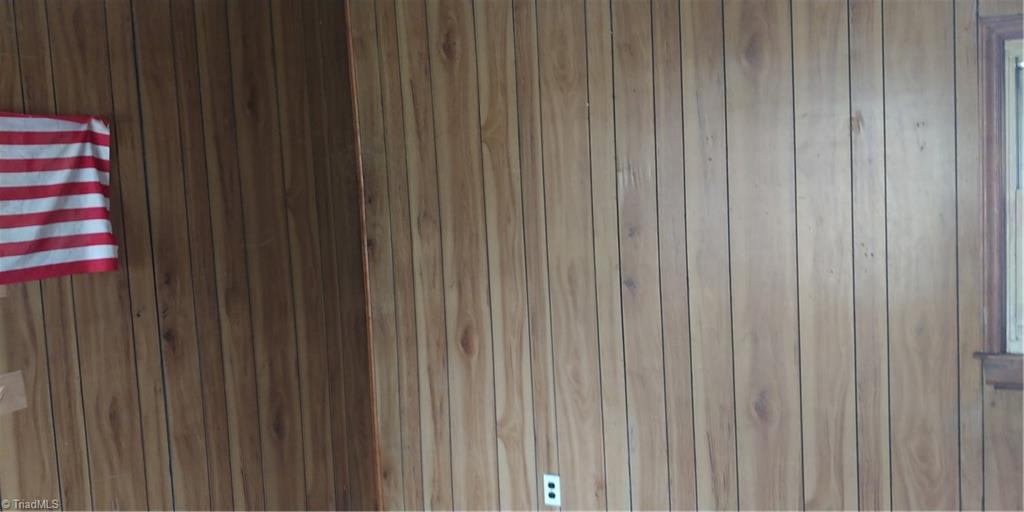 1007 Haled Street Eden, NC 27288 - Photo 2 of 12