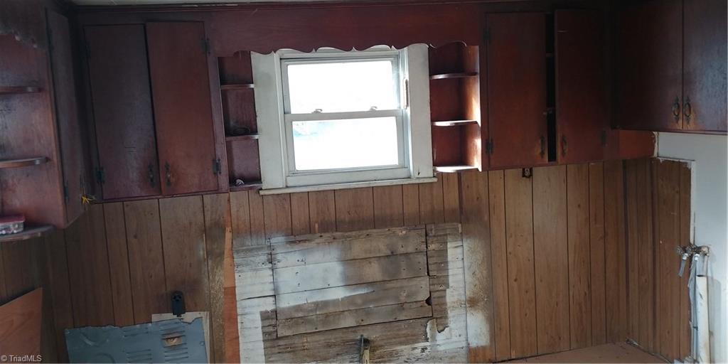 1007 Haled Street Eden, NC 27288 - Photo 10 of 12