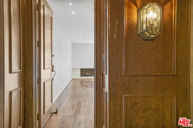 $4,000 | 8601 Falmouth Avenue, Unit 316, Playa del Rey, CA 90293