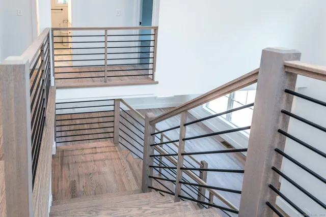 $1,375,000 | 195 Willow Creek Estates Drive, Southbury, CT 06488