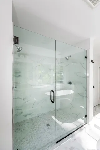 $1,375,000 | 195 Willow Creek Estates Drive, Southbury, CT 06488