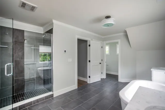 $1,375,000 | 195 Willow Creek Estates Drive, Southbury, CT 06488